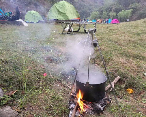 Camping outdoor campfire tripod hanging pot