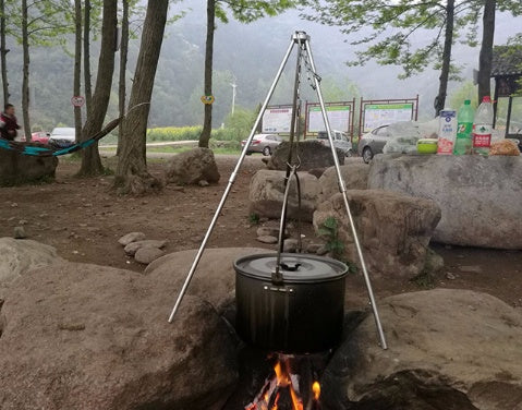 Camping outdoor campfire tripod hanging pot